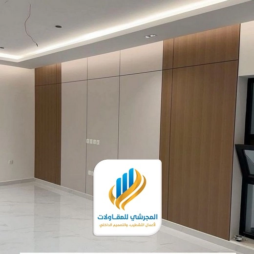 ديكور بديل الخشب مع مرايا الرياض